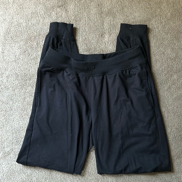 Oiselle stretch joggers. Size 4 small - Picture 1 of 3